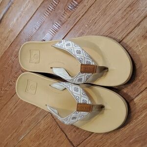 High Tide Mosaic Comfort flip flops